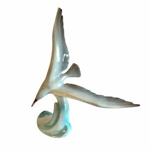 Vintage Hollohaza Hungarian Porcelain Seagull Bird 8” Figurine Nautical